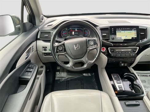 Used 2021 Honda Pilot Touring image 24