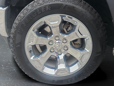Used 2020 RAM 1500 Big Horn AWD/4WD image 34