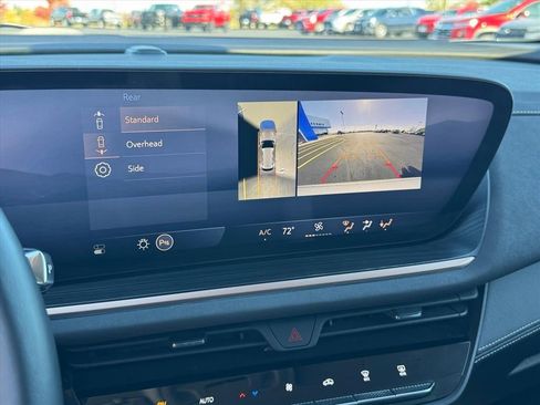 Certified 2025 Buick Envision Sport Touring image 13