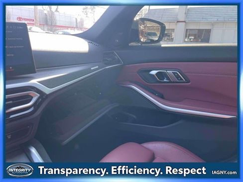 Used 2023 BMW M340i xDrive image 33