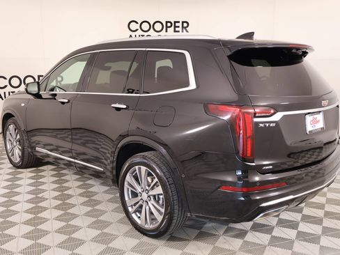 Used 2023 Cadillac XT6 Premium Luxury w/ Technology Package AWD/4WD image 24