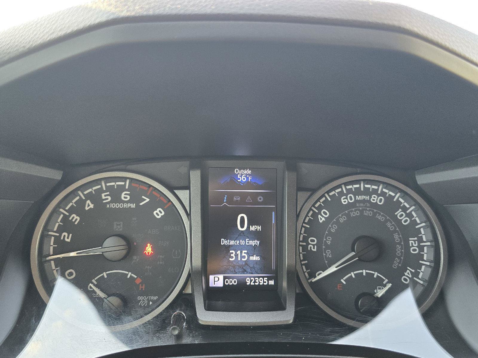 Used 2022 Toyota Tacoma TRD Off-Road AWD/4WD image 20