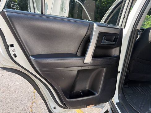 Used 2019 Toyota 4Runner SR5 RWD image 16
