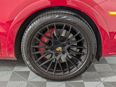 Certified 2023 Porsche Cayenne GTS image 14