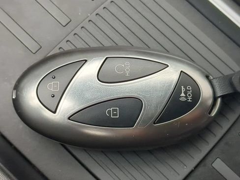 Used 2024 Hyundai Santa Fe SE FWD image 30
