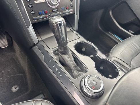 Used 2018 Ford Explorer Platinum AWD/4WD image 34