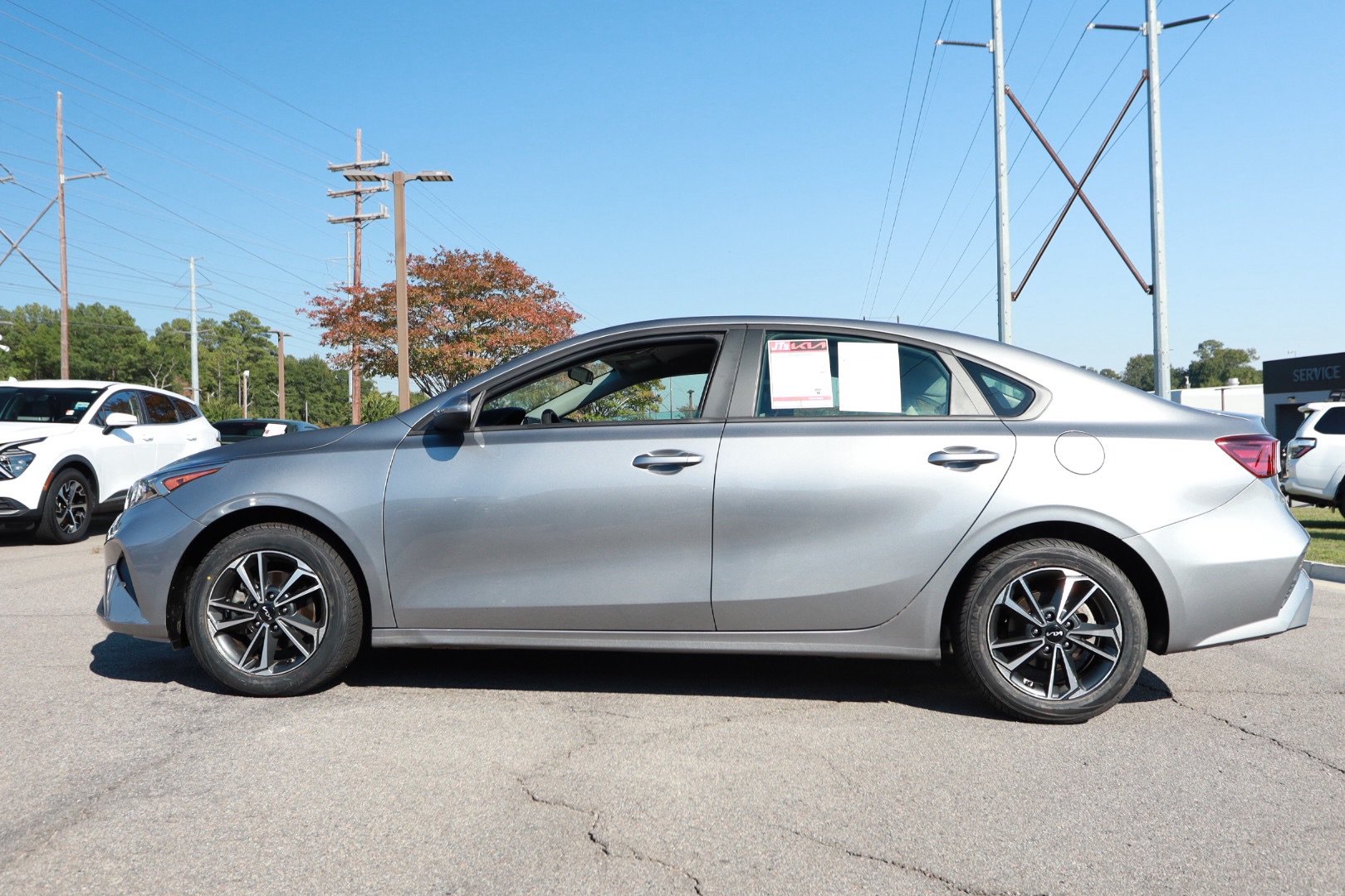 Used 2024 Kia Forte LXS FWD image 2