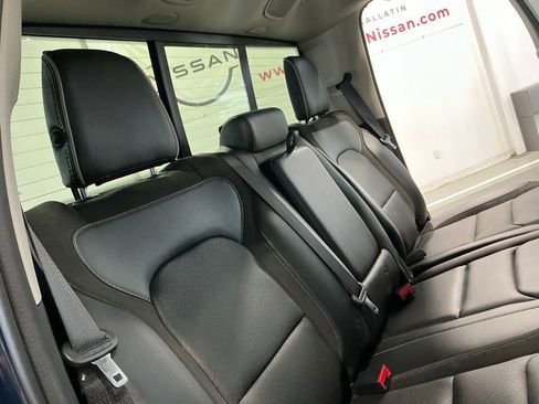 Used 2022 RAM 1500 Laramie AWD/4WD image 23