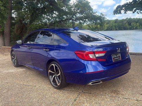 Used 2020 Honda Accord Sport image 8