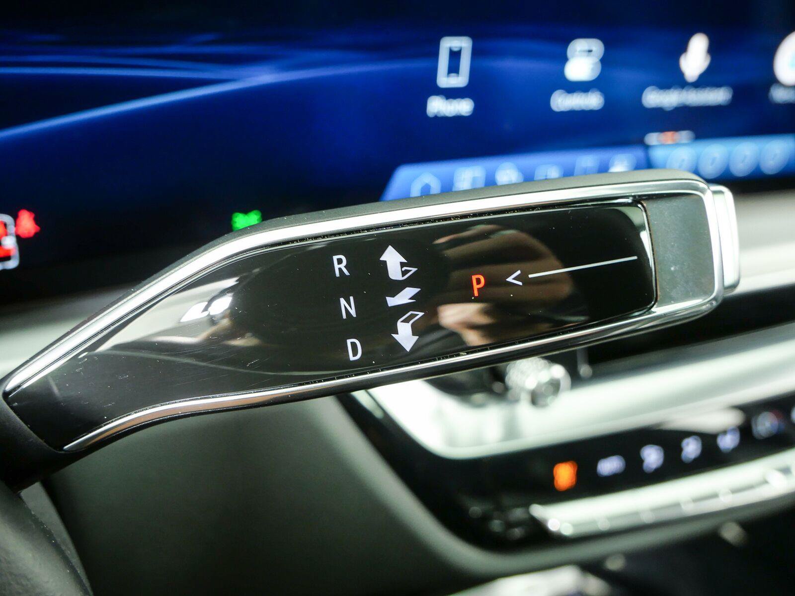 Used 2026 Cadillac Lyriq Sport RWD image 19