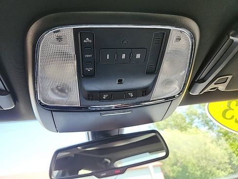 Used 2023 Dodge Charger Scat Pack w/ Plus Group RWD image 27