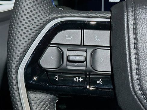 New 2025 Toyota Tundra Platinum image 28