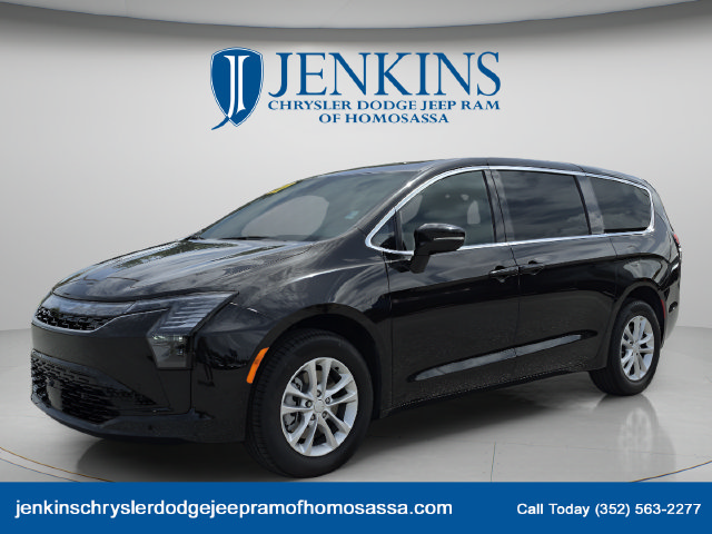 New 2027 Chrysler Pacifica Select w/ Family Tech Group AWD/4WD image 10