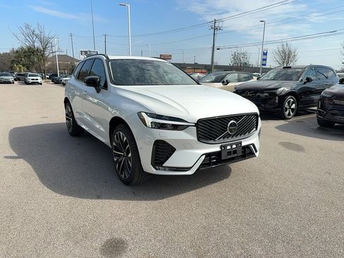 New 2026 Volvo XC60 B5 Ultra w/ Climate Package image 7