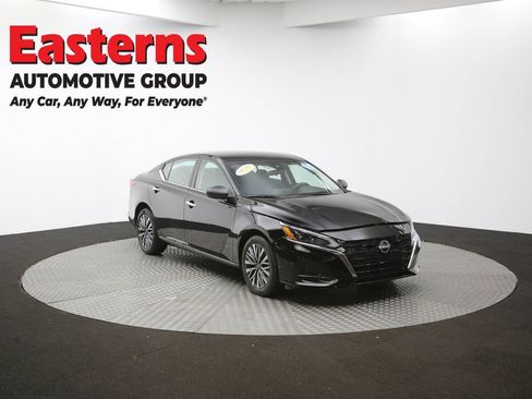 Used 2024 Nissan Altima 2.5 SV image 47