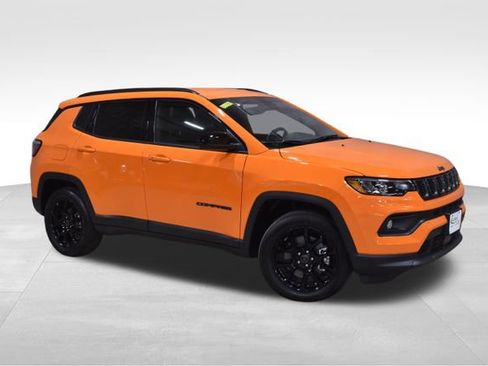 New 2026 Jeep Compass Latitude AWD/4WD image 4