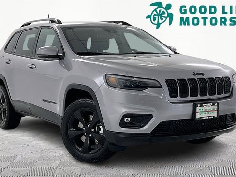 Used 2021 Jeep Cherokee Latitude Plus image 1