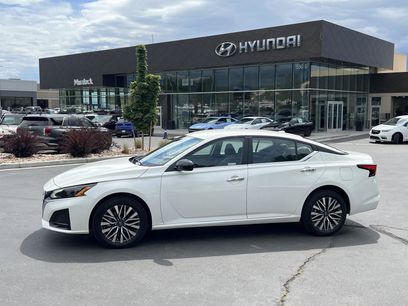Used 2025 Nissan Altima 2.5 SV