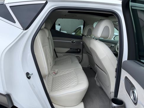 Used 2023 Genesis GV60 Performance image 22