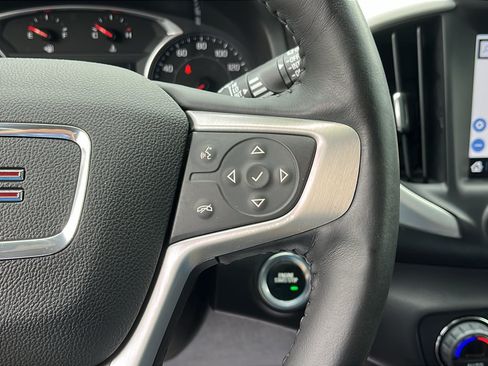 Used 2018 GMC Terrain SLT w/ Preferred Package AWD/4WD image 15