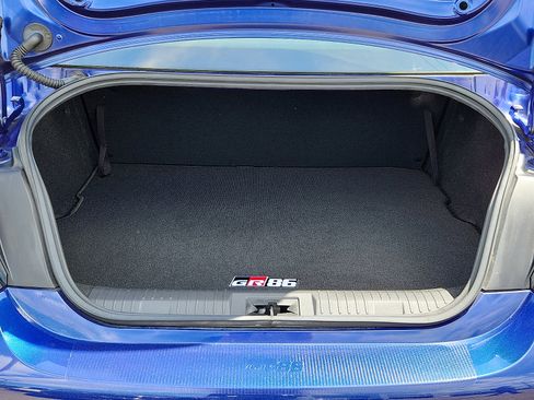 Used 2023 Toyota GR86 Premium RWD image 29