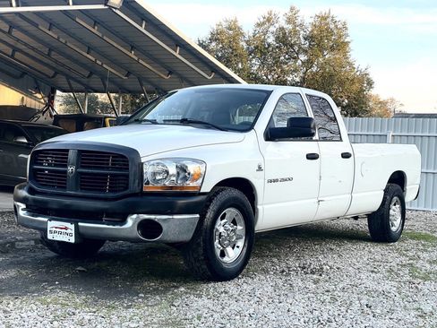 Used 2006 Dodge Ram 2500 Truck ST image 1