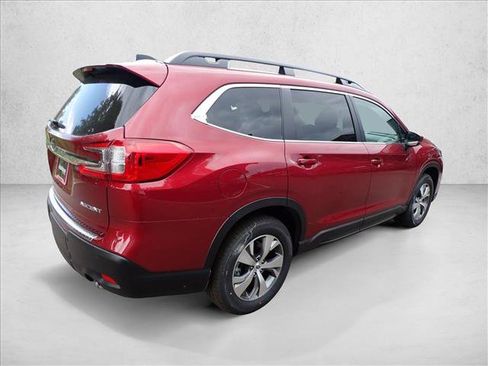 Used 2025 Subaru Ascent Premium AWD/4WD image 4