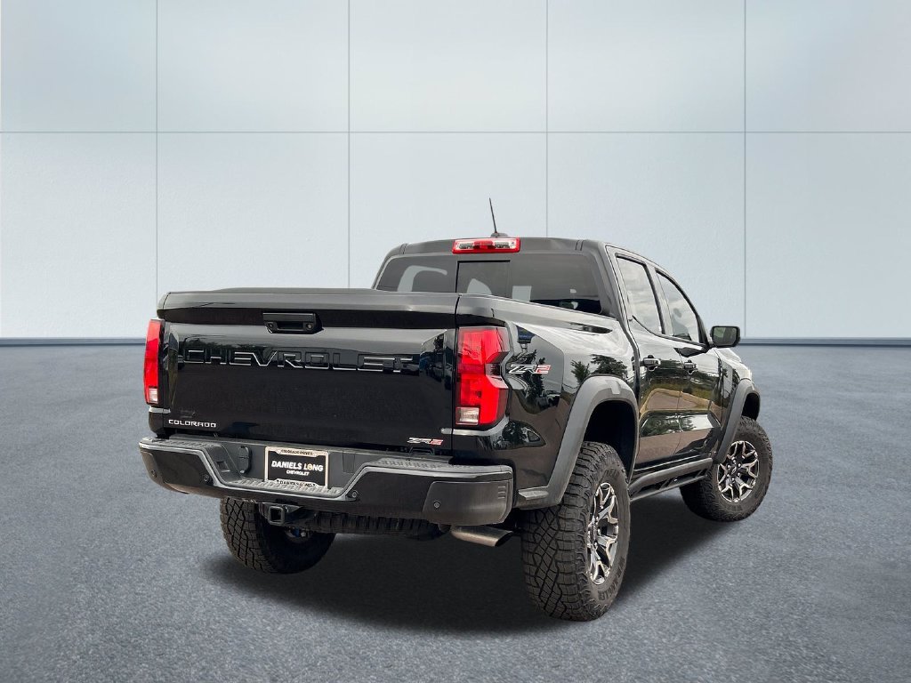 New 2026 Chevrolet Colorado ZR2 w/ Technology Package AWD/4WD image 2