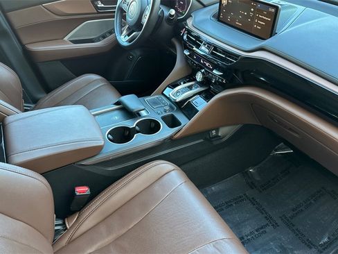Certified 2023 Acura MDX FWD w/ Technology Package image 21
