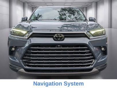 Used 2025 Toyota Grand Highlander AWD
