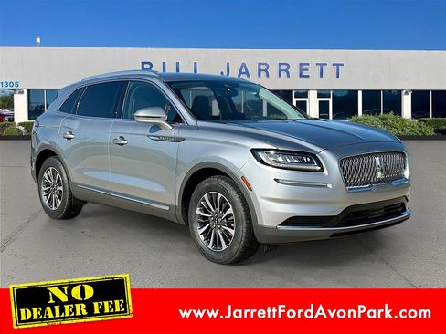 Used 2023 Lincoln Nautilus FWD image 1