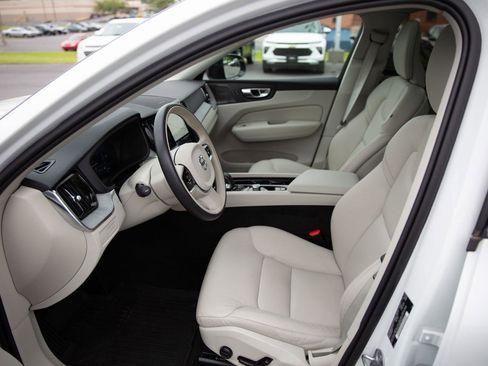 Used 2024 Volvo XC60 T8 Plus w/ Climate Package AWD/4WD image 21