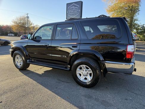 Used 2002 Toyota 4Runner SR5 image 6