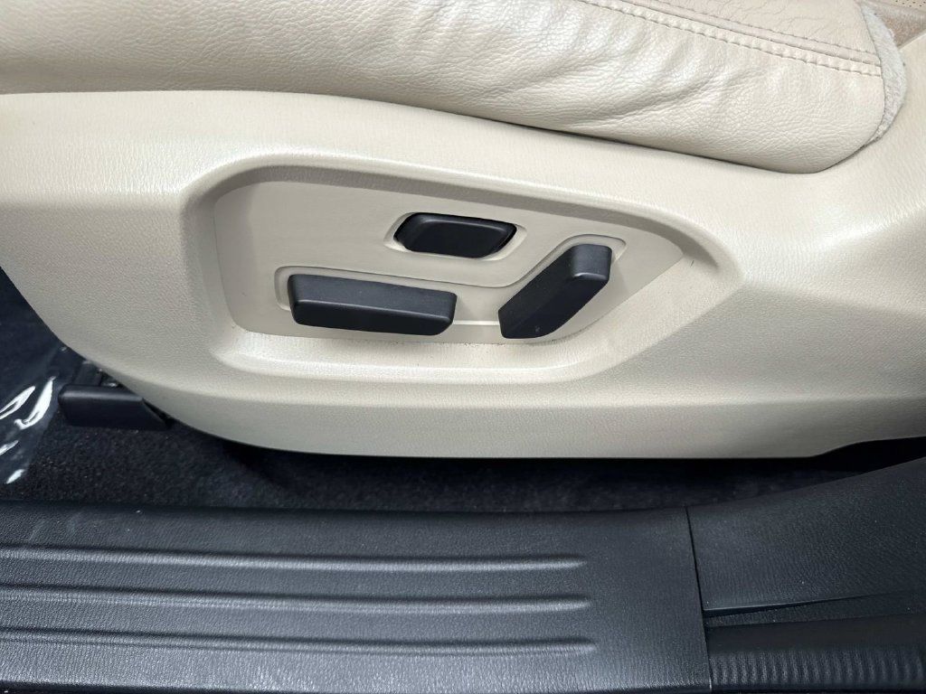 Used 2019 MAZDA CX-9 Touring FWD image 24
