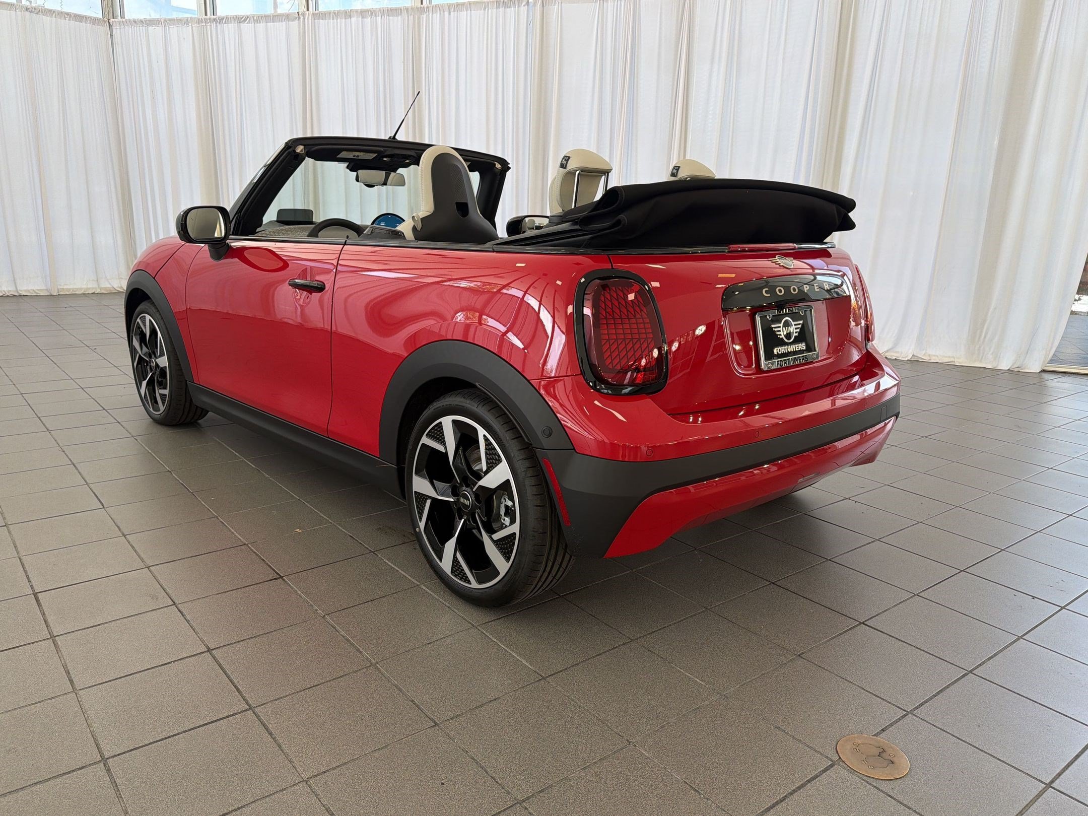 New 2026 MINI Cooper S FWD image 3