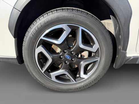 Used 2019 Subaru Crosstrek 2.0i Limited w/ Moonroof Package w/Navigation image 9