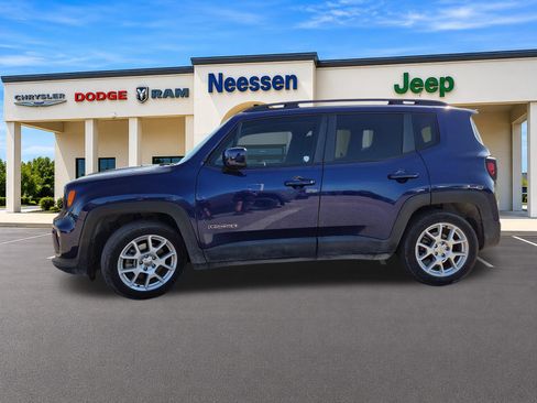 Used 2020 Jeep Renegade Latitude FWD image 4