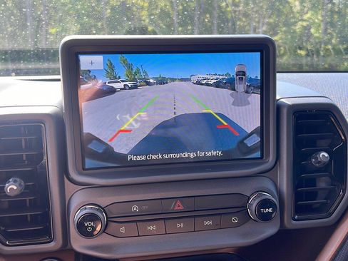 Used 2024 Ford Bronco Sport Outer Banks w/ Tech Package AWD/4WD image 25