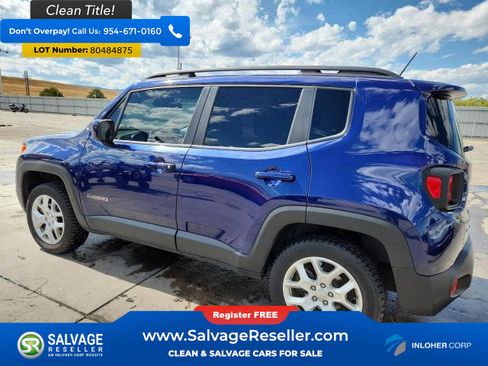 Used 2017 Jeep Renegade Latitude w/ Cold Weather Group image 2