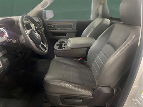 Used 2018 RAM 1500 Tradesman w/ Power & Remote Entry Group image 17