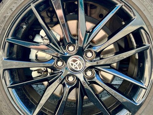 Used 2023 Toyota Camry XSE image 13