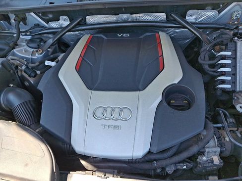 Used 2018 Audi SQ5 Prestige AWD/4WD image 31