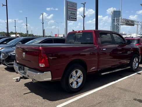 Used 2018 RAM 1500 Big Horn RWD image 4