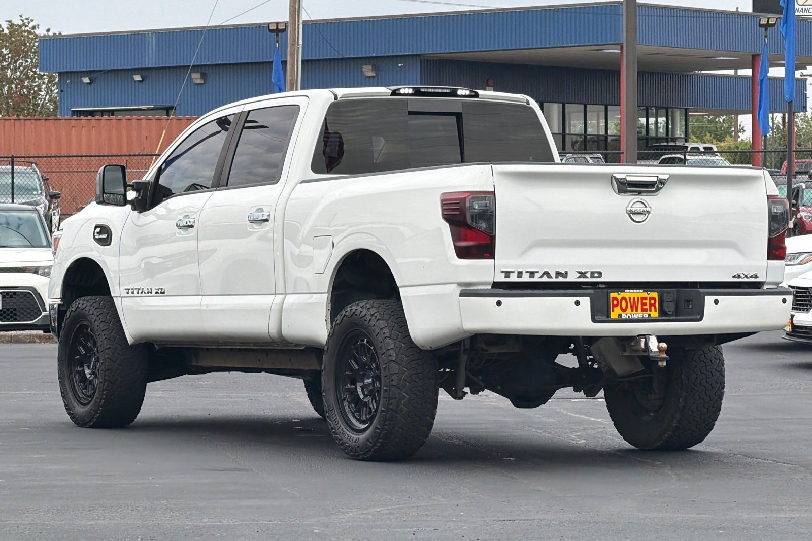 Used 2018 Nissan Titan SV w/ SV Convenience Package AWD/4WD image 5