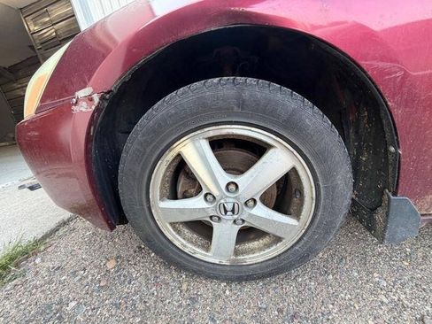 Used 2004 Honda Accord EX image 11