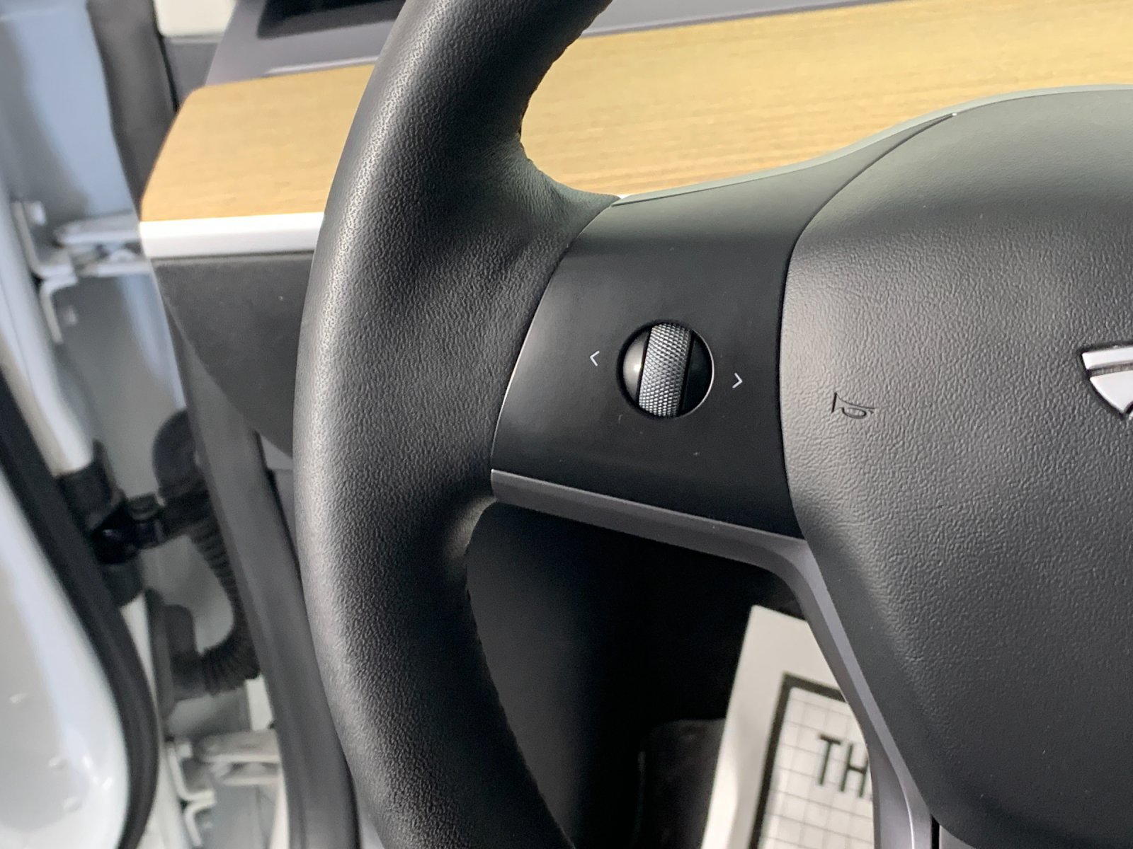 Used 2022 Tesla Model 3 Long Range AWD/4WD image 16