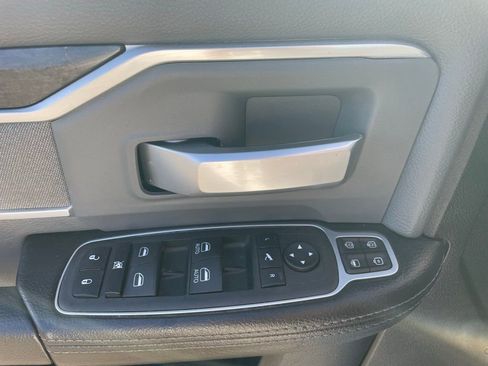 Used 2023 RAM 2500 Big Horn w/ Level 1 Equipment Group image 26