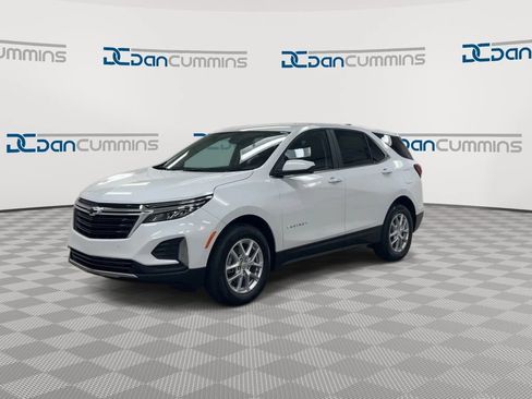 Used 2024 Chevrolet Equinox LT w/ LPO, Floor Liner Package FWD image 4
