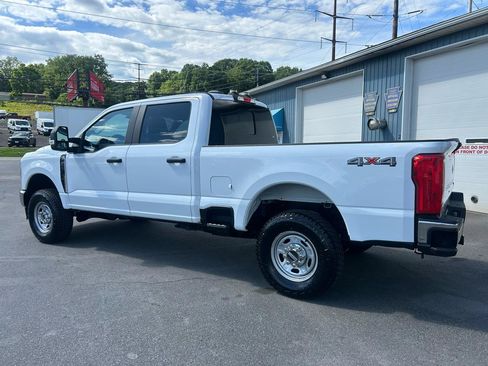 Used 2023 Ford F250 XL w/ XL Driver Assist Package AWD/4WD image 3