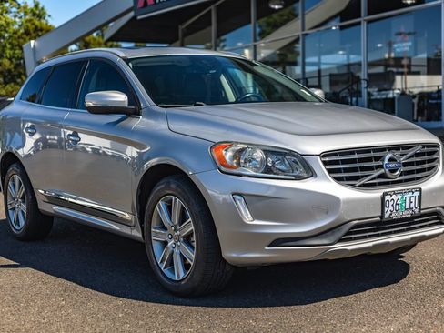 Used 2017 Volvo XC60 T5 Inscription AWD/4WD image 6